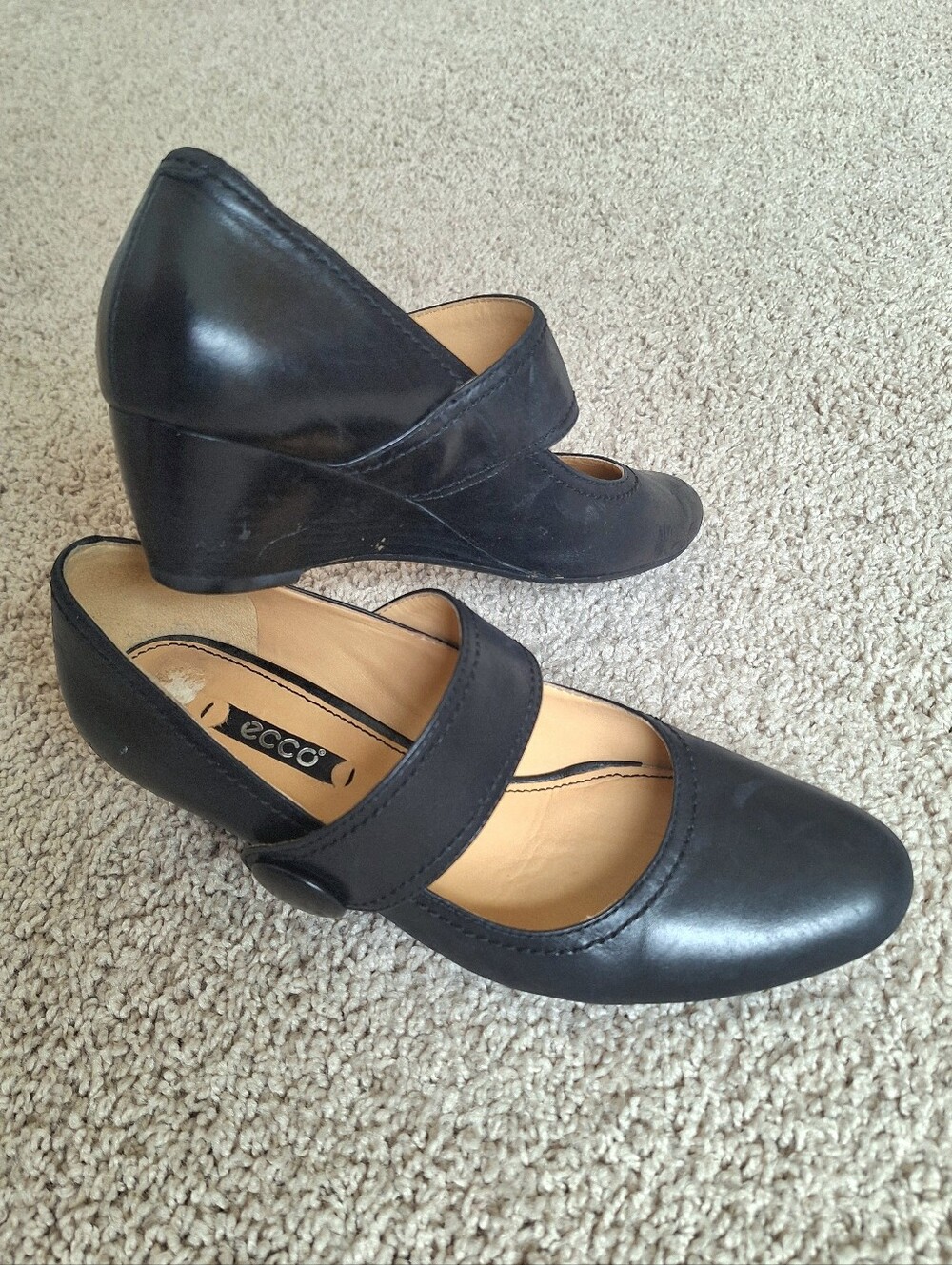 ECCO Black Leather Mary Janes Comfortable Wedge Pumps Heels Womens Size 7.5 38 - Picture 2 of 10